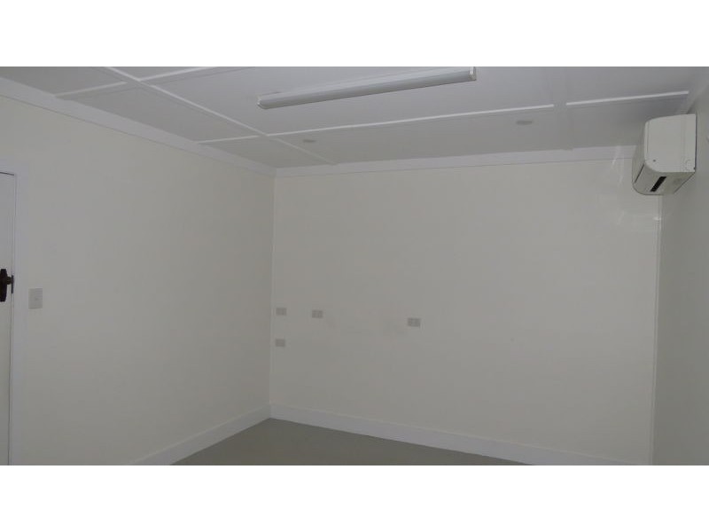 98 Clayton Street, Sandgate QLD 4017