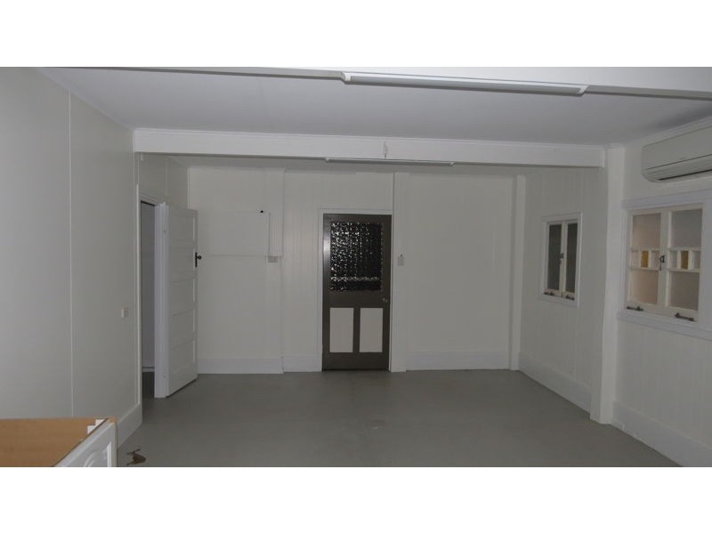 98 Clayton Street, Sandgate QLD 4017