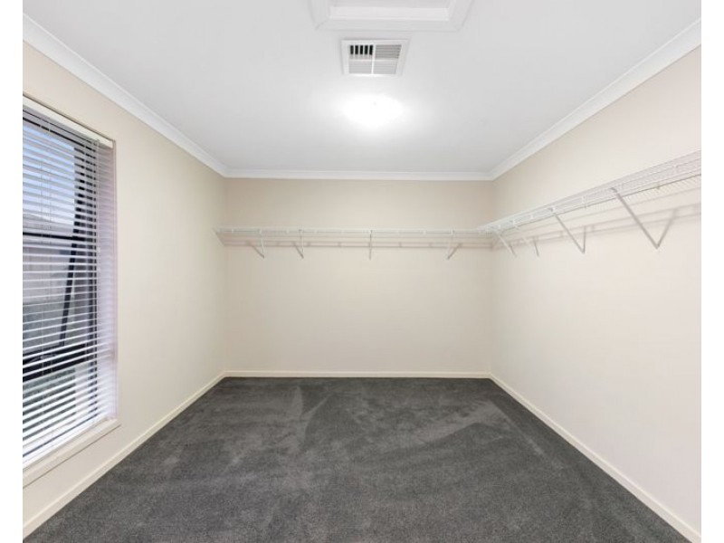 22 Langer Circuit, North Lakes QLD 4509