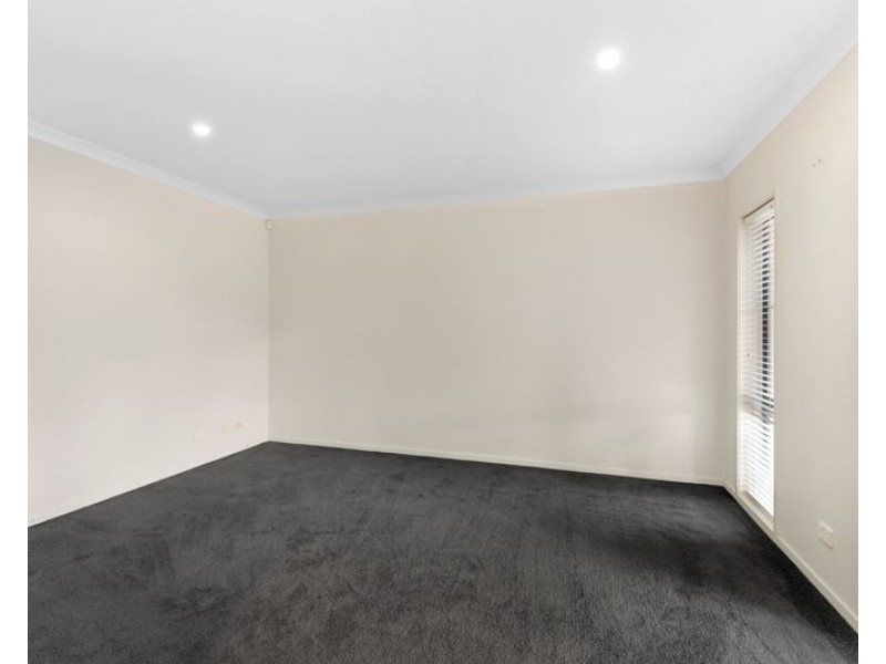22 Langer Circuit, North Lakes QLD 4509