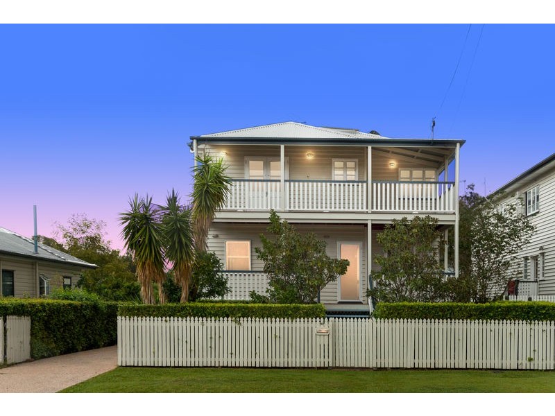 23 Barton Street, Sandgate QLD 4017