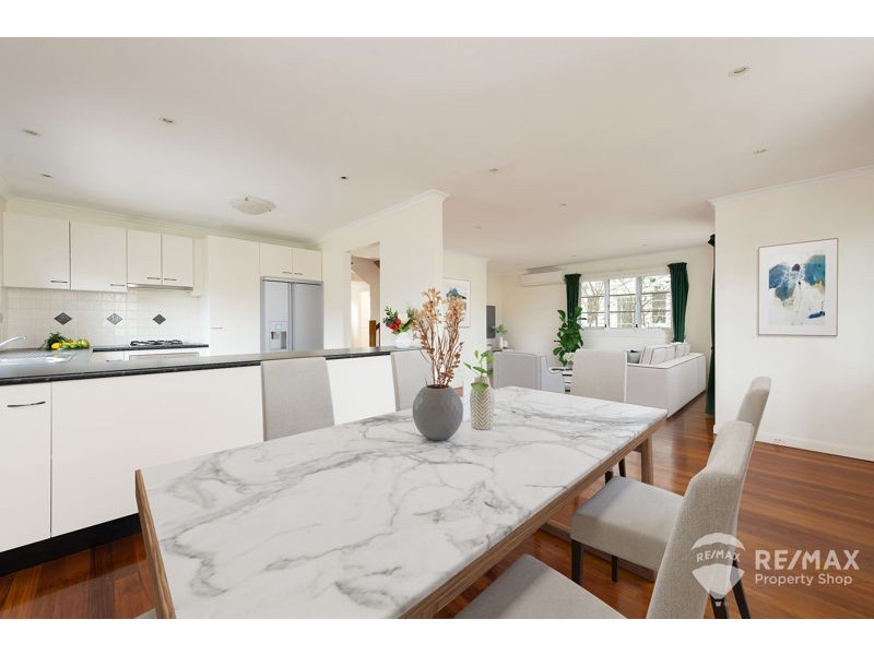 23 Barton Street, Sandgate QLD 4017