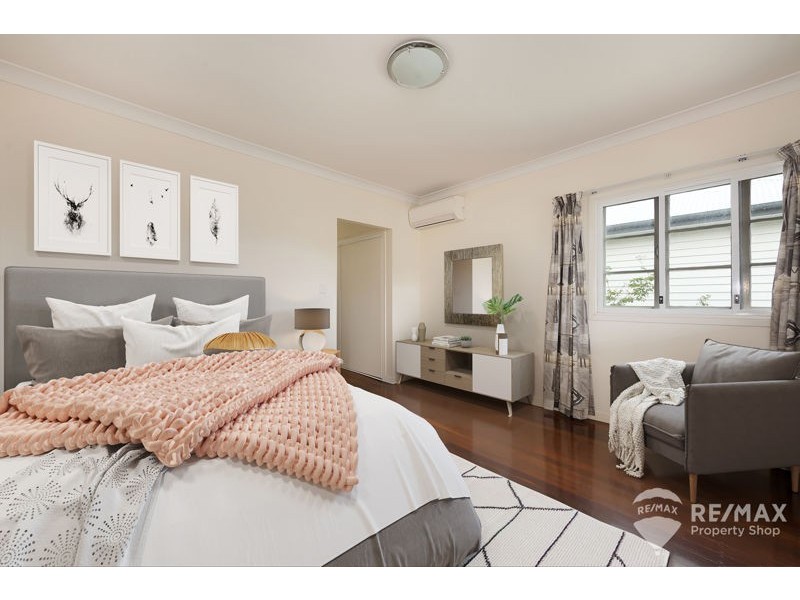 23 Barton Street, Sandgate QLD 4017