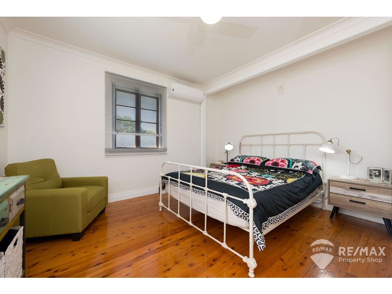 56 Lascelles Street, Brighton QLD 4017