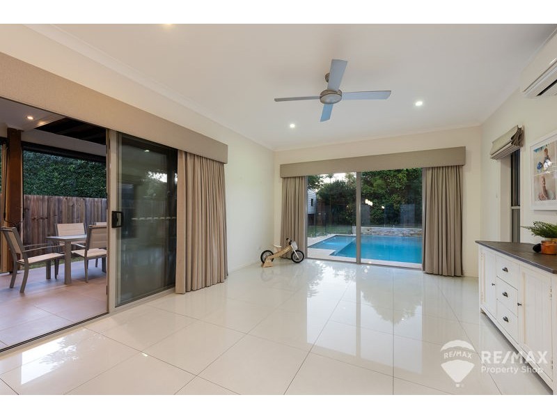 111 Alexandra Street, Sandgate QLD 4017