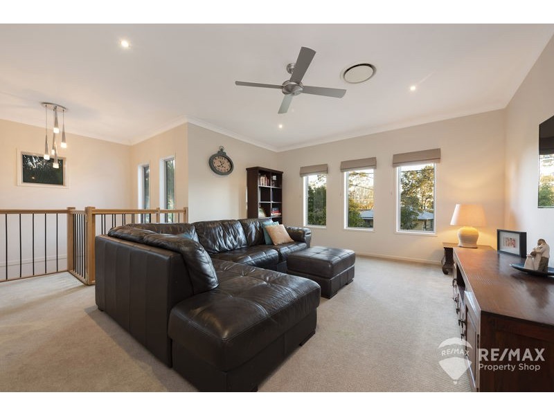 111 Alexandra Street, Sandgate QLD 4017