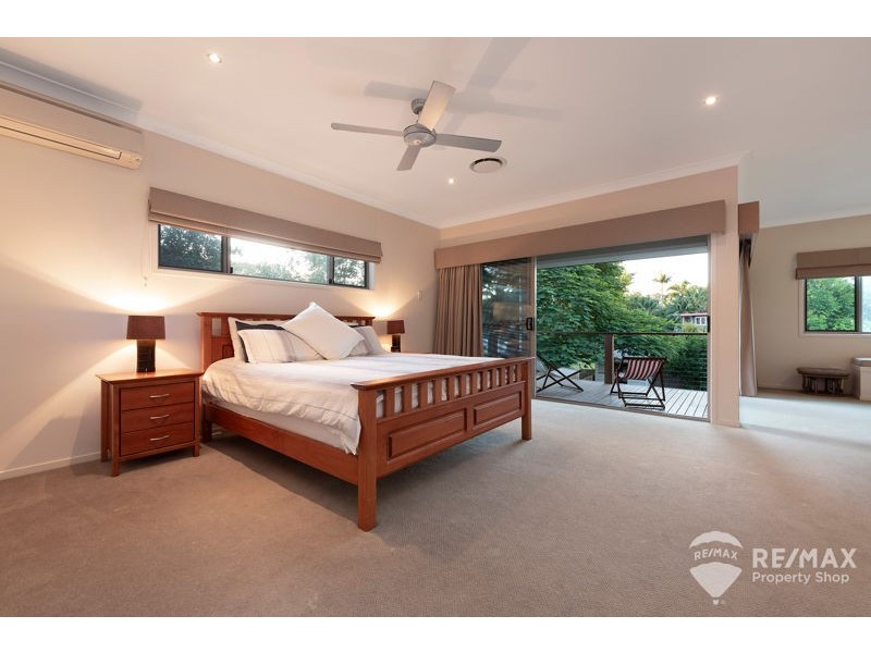 111 Alexandra Street, Sandgate QLD 4017