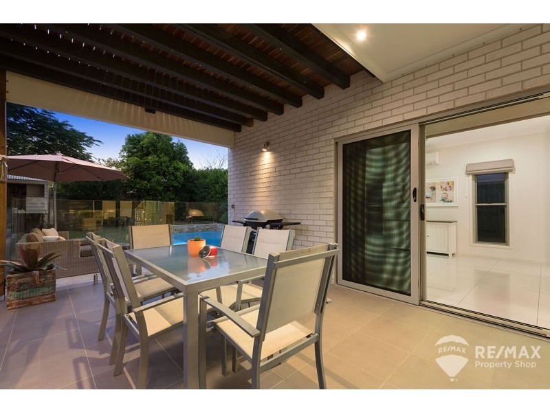 111 Alexandra Street, Sandgate QLD 4017