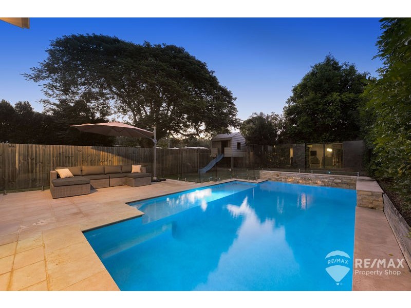 111 Alexandra Street, Sandgate QLD 4017