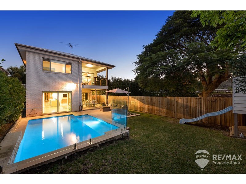 111 Alexandra Street, Sandgate QLD 4017