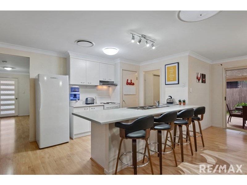 4 Cunningham Court, North Lakes QLD 4509