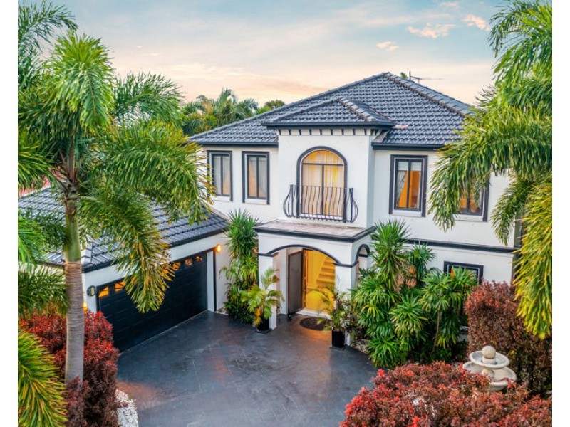 8 CHESTERTON CT, North Lakes QLD 4509