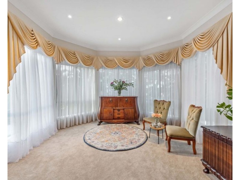 8 CHESTERTON CT, North Lakes QLD 4509