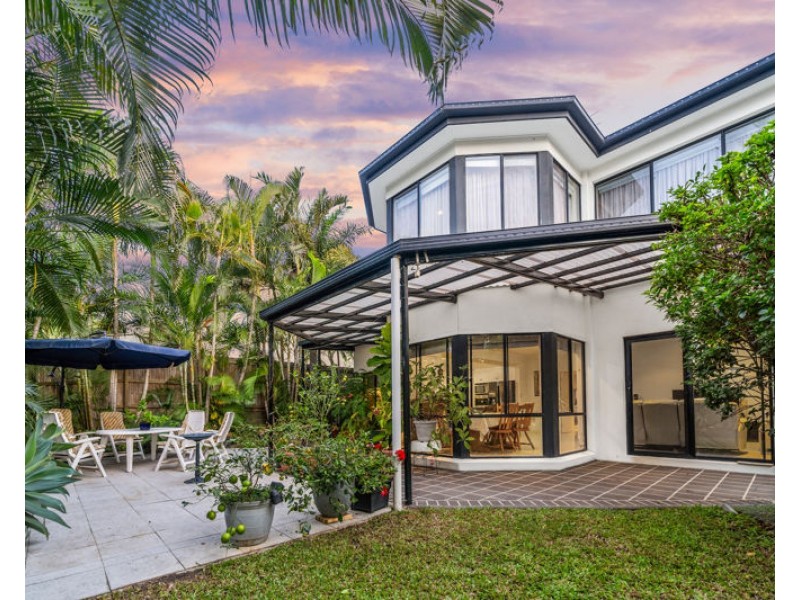8 CHESTERTON CT, North Lakes QLD 4509