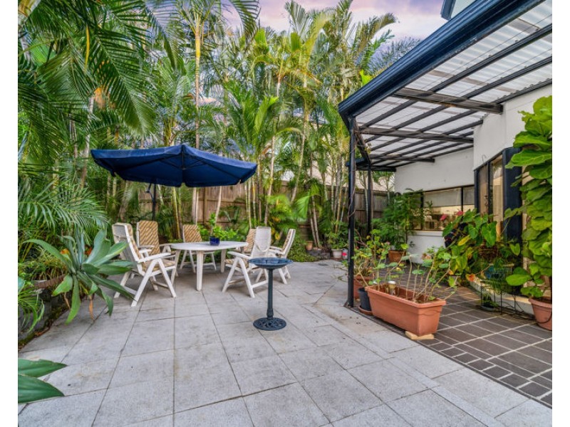 8 CHESTERTON CT, North Lakes QLD 4509