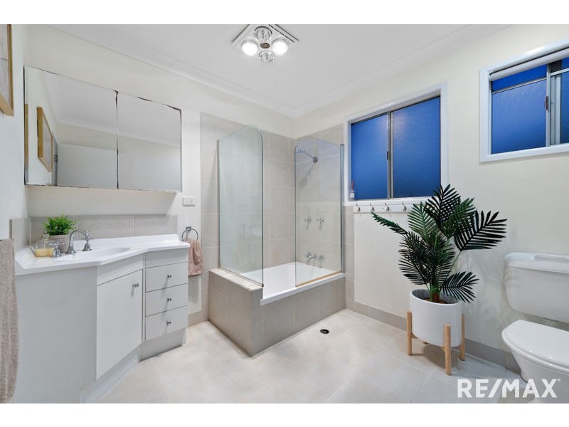 17 Penson Court, Kallangur QLD 4503