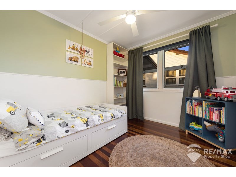 5 Herbert Street, Brighton QLD 4017