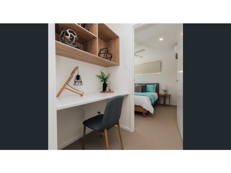 10/100 Spitfire Avenue, Strathpine QLD 4500