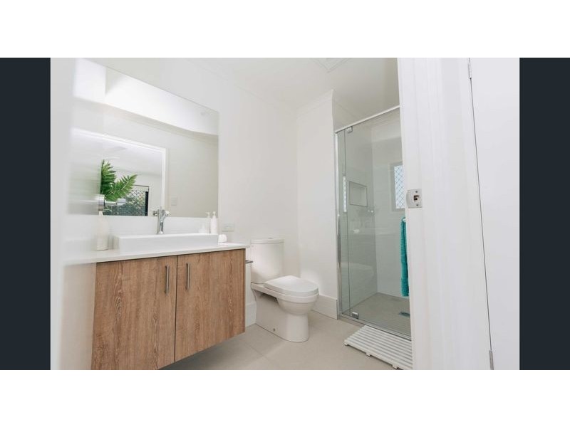 10/100 Spitfire Avenue, Strathpine QLD 4500