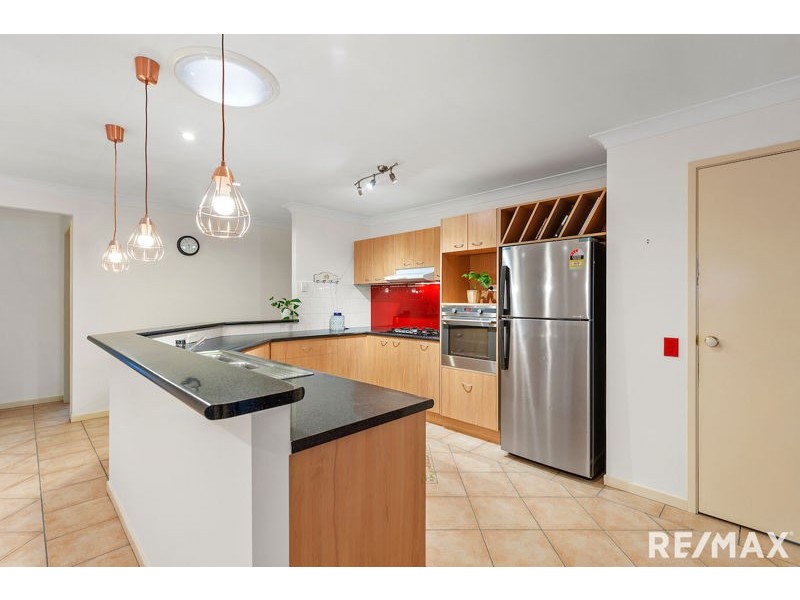 10 Sefton Court, North Lakes QLD 4509