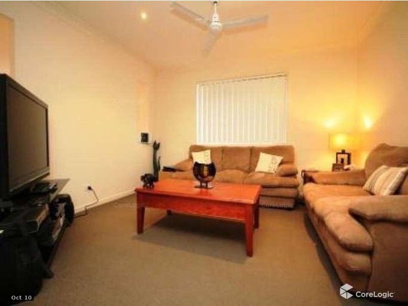 7 Kempsey Close, Fitzgibbon QLD 4018