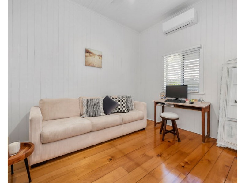 7 Gladstone Street, Brighton QLD 4017