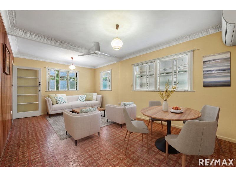 33 Douglas Street, Brighton QLD 4017