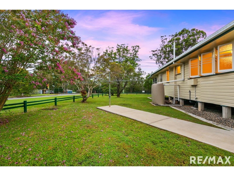 33 Douglas Street, Brighton QLD 4017