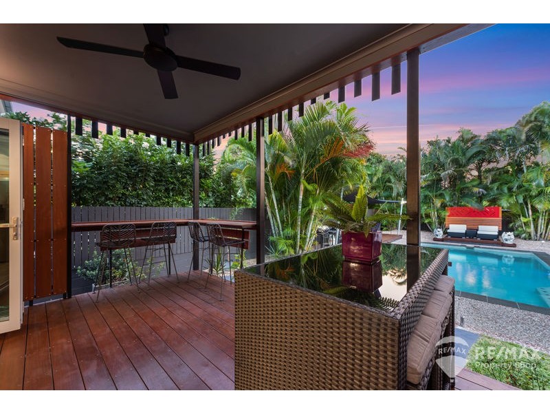 26 Kate Street, Shorncliffe QLD 4017