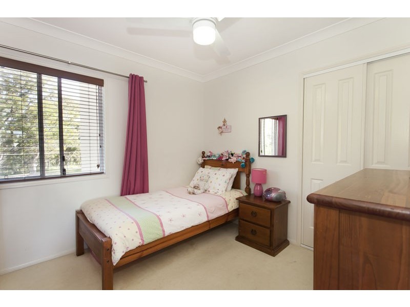187 Brighton Road, Sandgate QLD 4017
