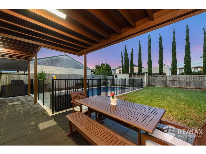 187 Brighton Road, Sandgate QLD 4017
