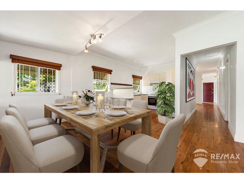 4 Finnie Road, Deagon QLD 4017