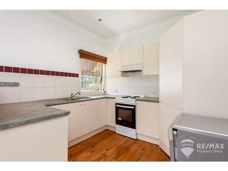 4 Finnie Road, Deagon QLD 4017