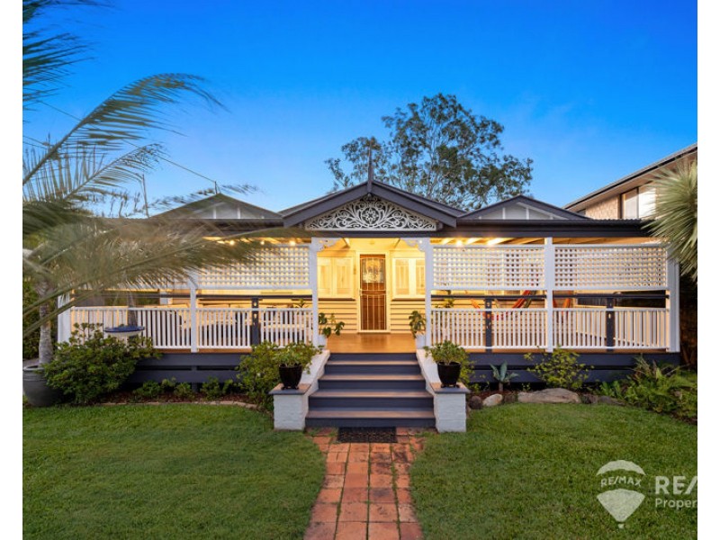 37 Finnie Road, Deagon QLD 4017