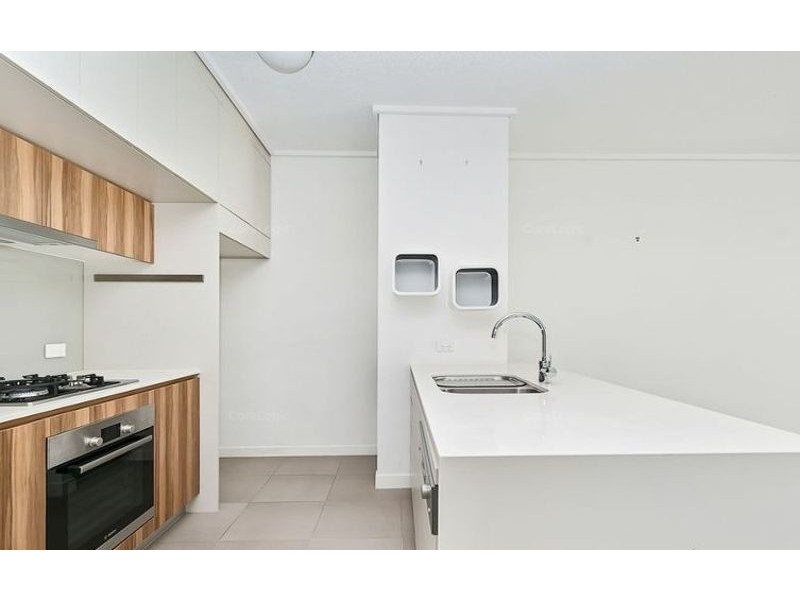 3104/126 Parkside Circuit, Hamilton QLD 4007