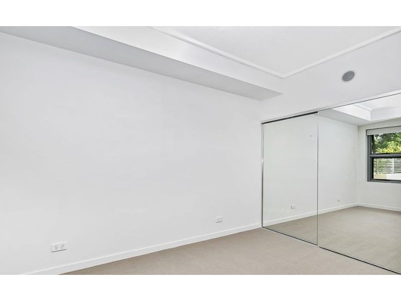 3104/126 Parkside Circuit, Hamilton QLD 4007