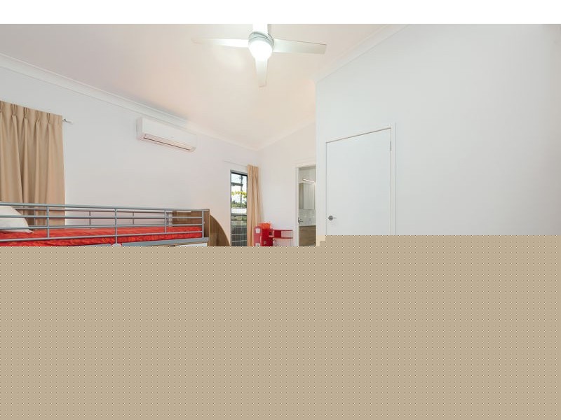 61 Florence Street, Brighton QLD 4017