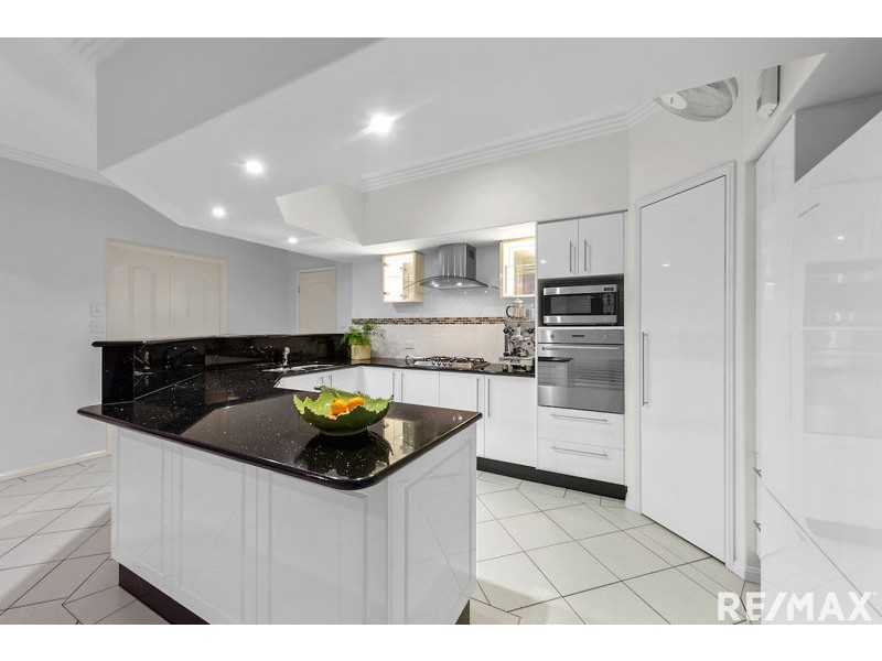 2 Copeland Drive, North Lakes QLD 4509