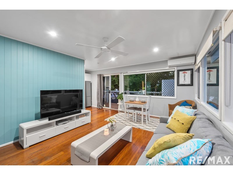 74 Pikett Street, Clontarf QLD 4019