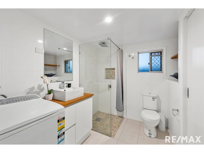 74 Pikett Street, Clontarf QLD 4019