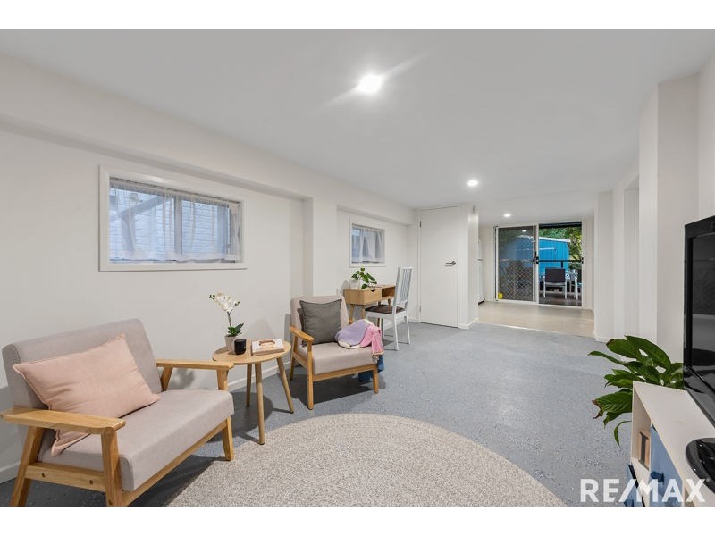 74 Pikett Street, Clontarf QLD 4019