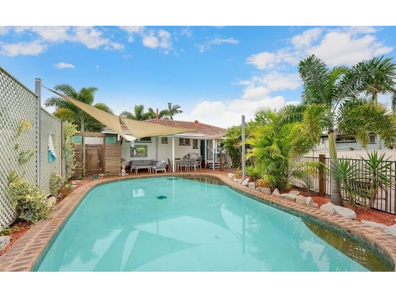 3 Hurrell Street, Clontarf QLD 4019