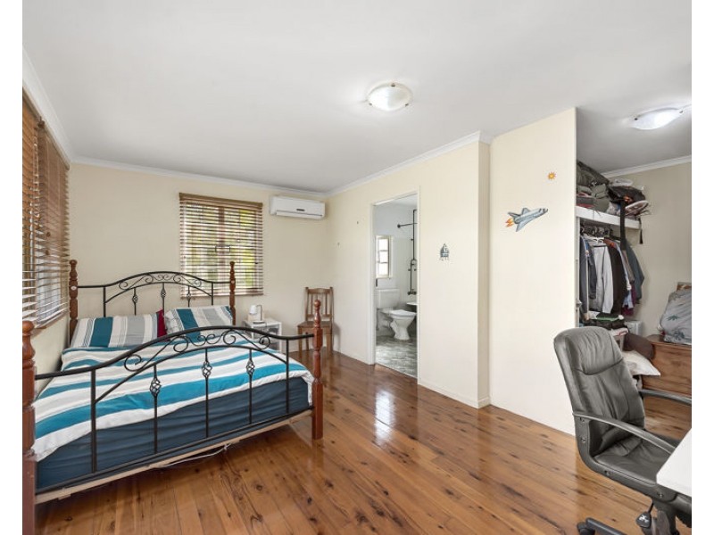 138 Saul Street, Brighton QLD 4017