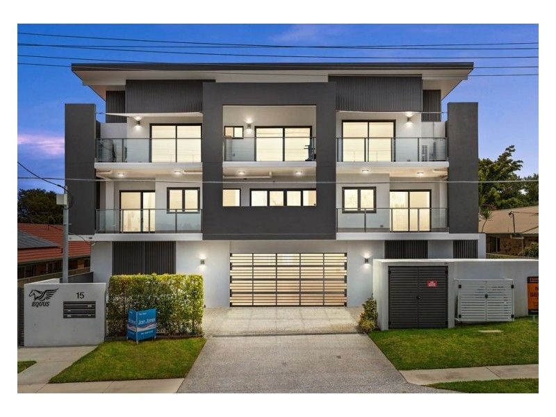 4/15 Percy Street, Redcliffe QLD 4020