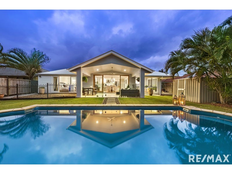 13 Copeland Drive, North Lakes QLD 4509