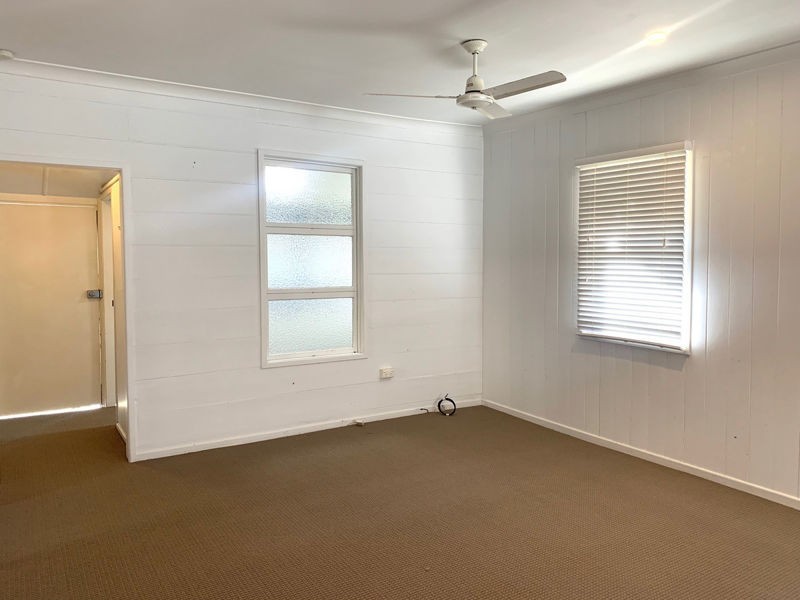 22 Bevington Street, Shorncliffe QLD 4017