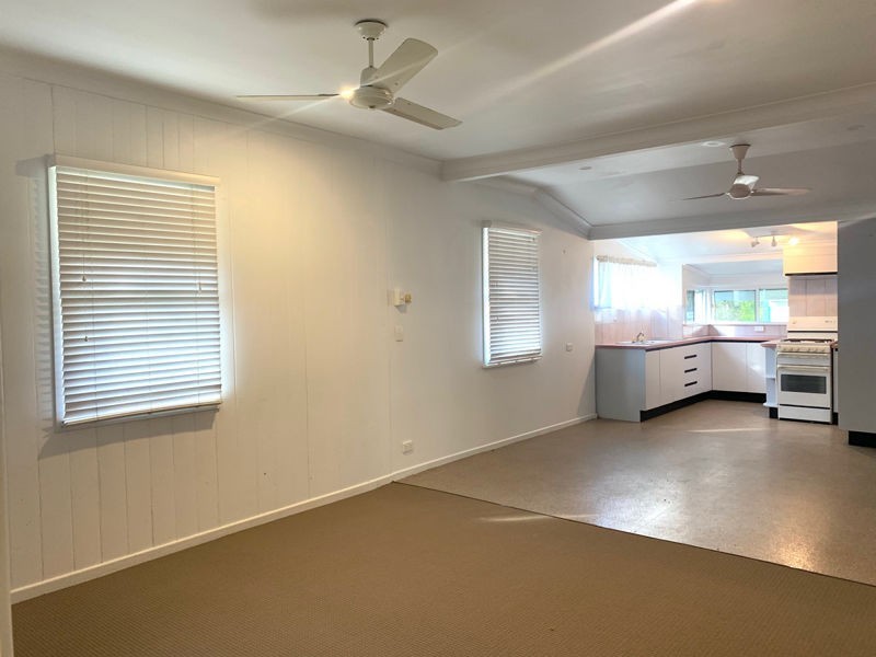 22 Bevington Street, Shorncliffe QLD 4017