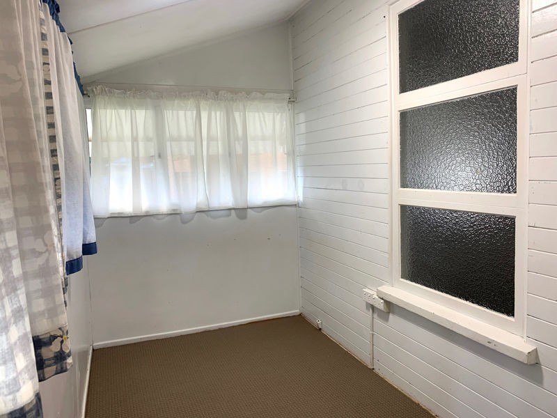 22 Bevington Street, Shorncliffe QLD 4017