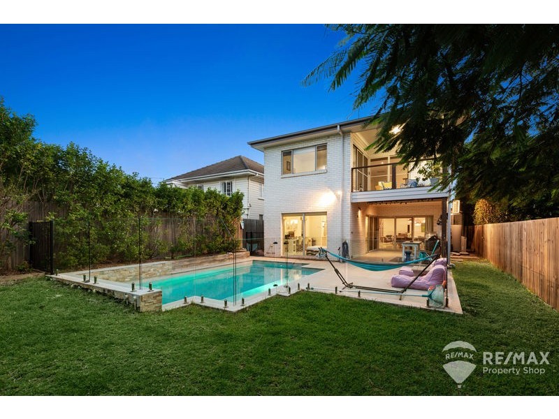 111 Alexandra Street, Sandgate QLD 4017