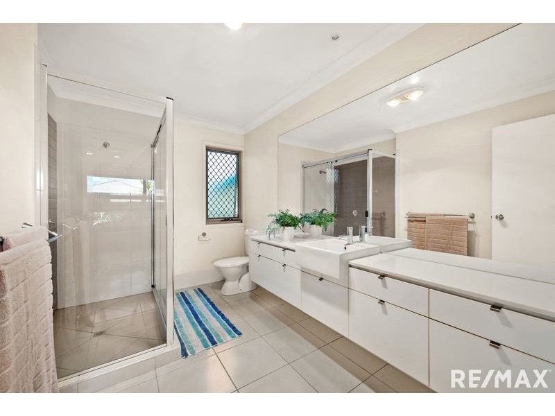 17 Central Green Drive, Narangba QLD 4504